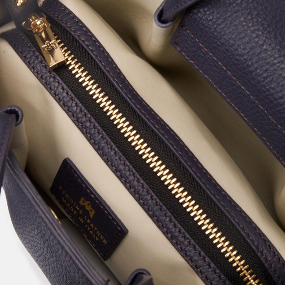 Cuoieria Fiorentina Candy Tote Bag - Navy - NWT (Made in Italy) - Picture 2 of 9